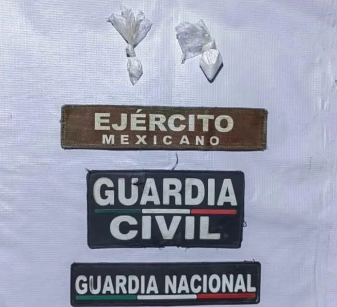 En Apatzingán, Detienen A 3 En La Calle Miguel Hidalgo Del Varillero Con &Quot;Cocaína&Quot; 22 En Apatzingán, Detienen A 3 En La Calle Miguel Hidalgo Del Varillero Con «Cocaína»