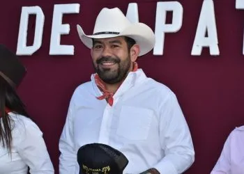 Mujeres Emprendedoras Serán Respaldadas Desde El Congreso: Paco Huacus