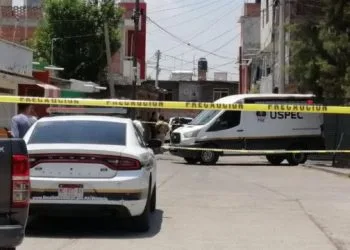 Ataque Armado A Camioneta En La Autopista Siglo Xxi