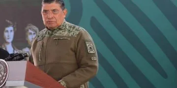 Brindan Seguridad En Michoacán 27 Mil Soldados, Marinos, Gn, Policías Estatales Y Municipales: Sedena 22 Con Arma En Mano, Le Quitaron 600 Mil Pesos Al Salir Del Banco En Morelia