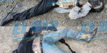 Localizan 2 Cuerpos Maniatados, Con Huellas De Violencia Y En Estado De Descomposición En Tumbiscatío 24 Con Arma En Mano, Le Quitaron 600 Mil Pesos Al Salir Del Banco En Morelia