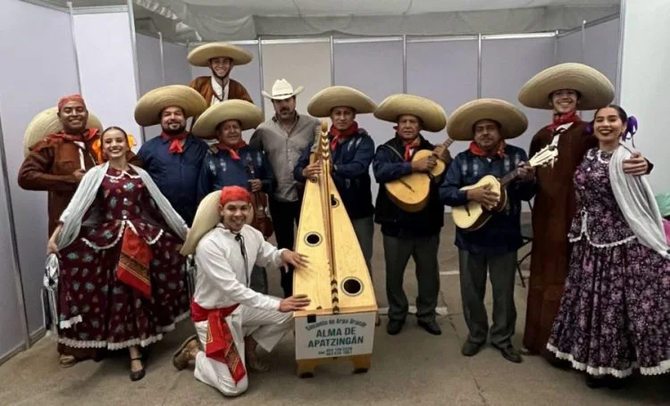 Ataque Armado A Camioneta En La Autopista Siglo Xxi