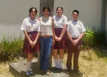 Estudiantes Michoacanos Ganan Segundo Lugar En Concurso De Física