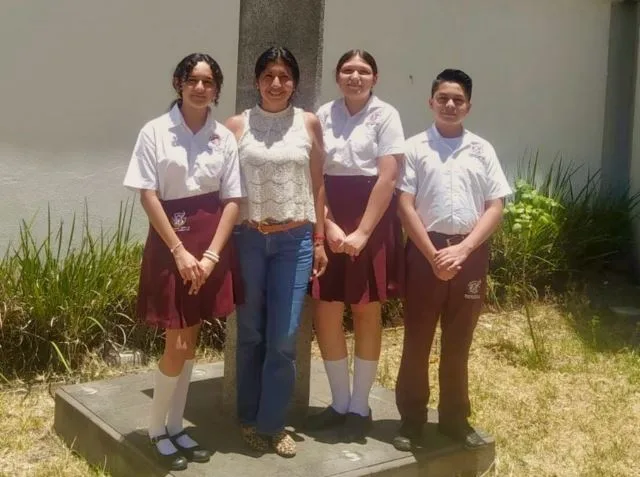 Estudiantes Michoacanos Ganan Segundo Lugar En Concurso De Física 19 Estudiantes Michoacanos Ganan Segundo Lugar En Concurso De Física