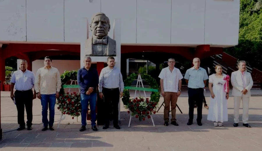 Conmemoran Autoridades, Logias Masónicas E Instituciones Educativas El Ccxviii Aniversario Del Natalicio De Benito Juárez