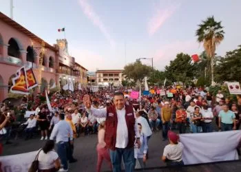 Compromete José Luis Cruz Lucatero Gestionar Mejor Tarifa Eléctrica Para Apatzingán