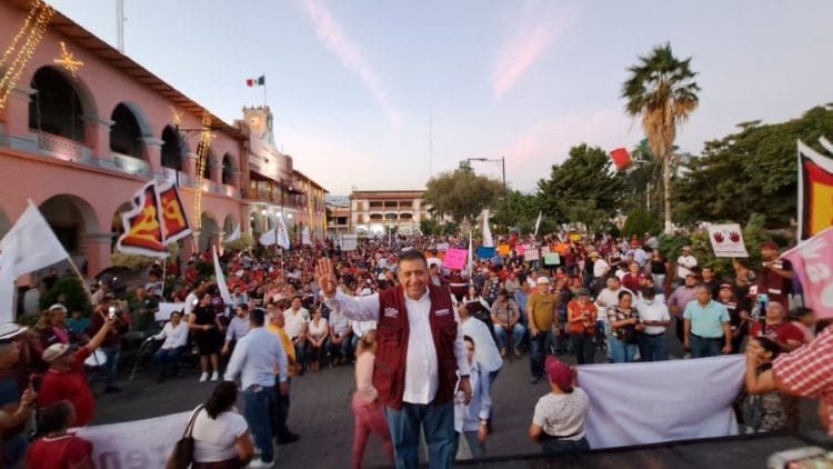 Compromete José Luis Cruz Lucatero Gestionar Mejor Tarifa Eléctrica Para Apatzingán