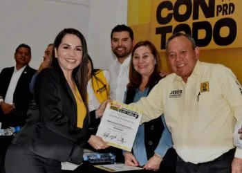 Julio Moreno Fortalece Vínculos En Tancítaro De Cara A La Elección Del 2 De Junio