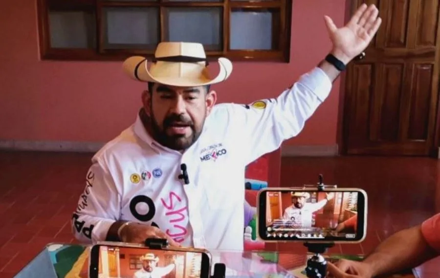 Paco Huacus Entrevista Dia 10 - El Día De Michoacán