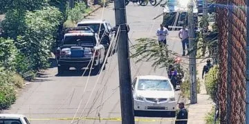 Tres Heridos Por Agresión De Motosicarios, A Unos Metros De Seguridad Pública De Uruapan