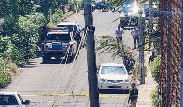 Tres heridos por agresión de motosicarios, a unos metros de Seguridad Pública de Uruapan 1 Tres heridos por agresión de motosicarios, a unos metros de Seguridad Pública de Uruapan