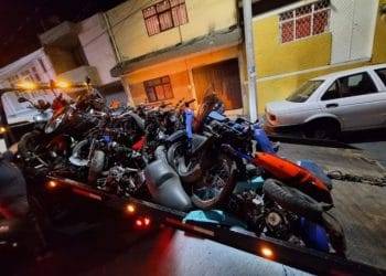 En cateo, asegura FGE nueve motocicletas, en su mayoría con alteraciones en sus medios de identificación