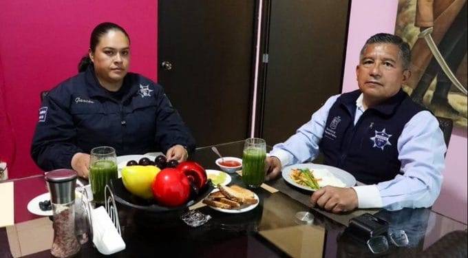 Comisaria asesinada habría sido recomendada por el Secretario de Seguridad Pública de Michoacán 1 En cateo, asegura FGE nueve motocicletas, en su mayoría con alteraciones en sus medios de identificación