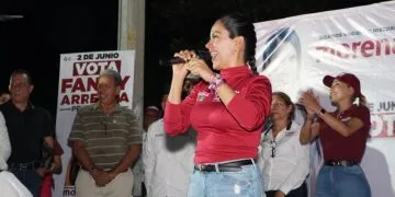 1 5 De 5 Llama Fanny - El Día De Michoacán