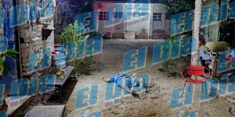 Comando armado ejecuta a propietario de céntrica pensión de vehículos en Apatzingán 1 En acción interinstitucional realizada en Aguascalientes, fue detenido Ángel “N” el Camaleón, presunto responsable de secuestro cometido en Michoacán