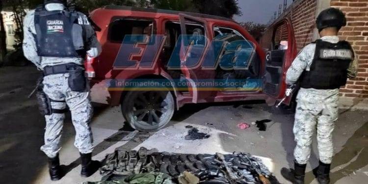 BOI Aseguran camioneta con armamento en Chandio 1 En Apatzingán, Ciudadanos acuden a realizar exámenes para poder ser Capacitadores Electorales