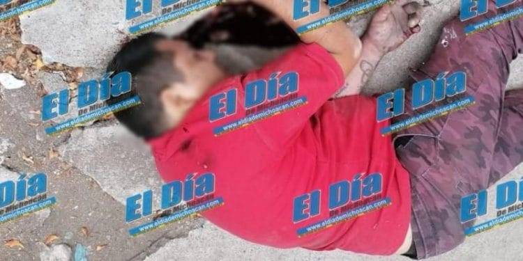 En Apatzingán, vinculan a proceso a detenida durante cateo en inmueble utilizado como caseta de extorsión a transportistas en San Juan de los Plátanos
