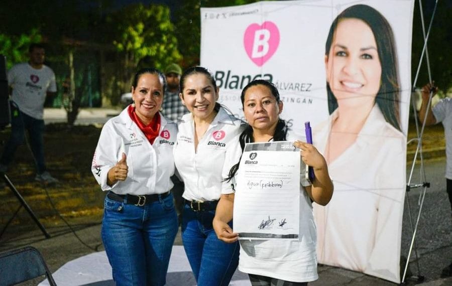 Junto a Blanca Alvarez ciudadanos signan carta compromiso | El Día de Michoacán