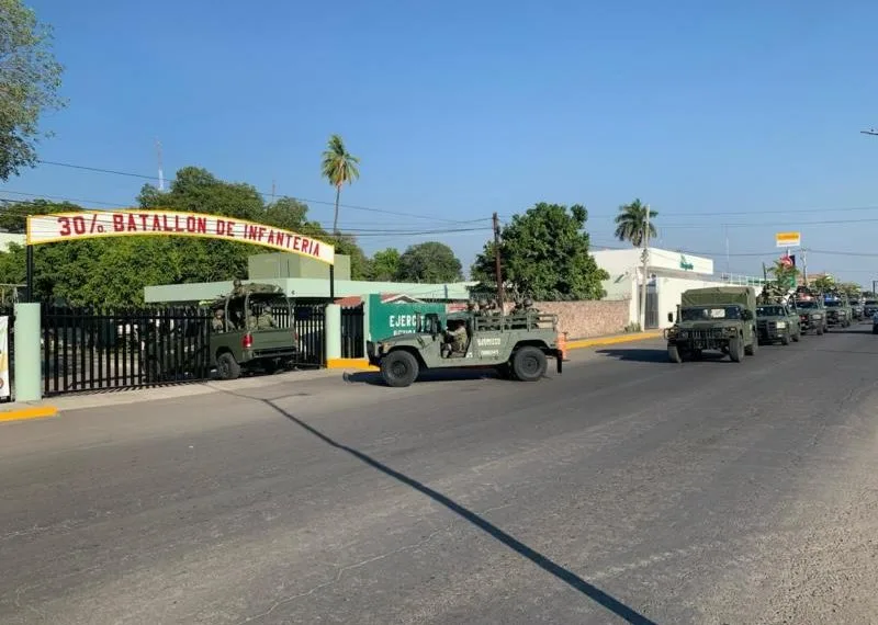 Llegan 20 Militares - El Día De Michoacán