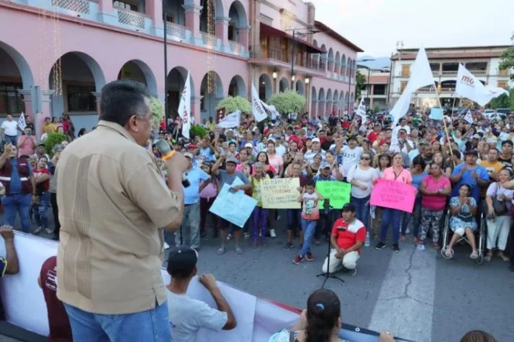Agentes Federales Y Estatales Instalan Base De Operaciones En Coahuayana