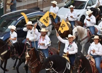 Unidad y proyecto, garantizarán el triunfo de la coalición en el distrito Apatzingán: Paco Huacus