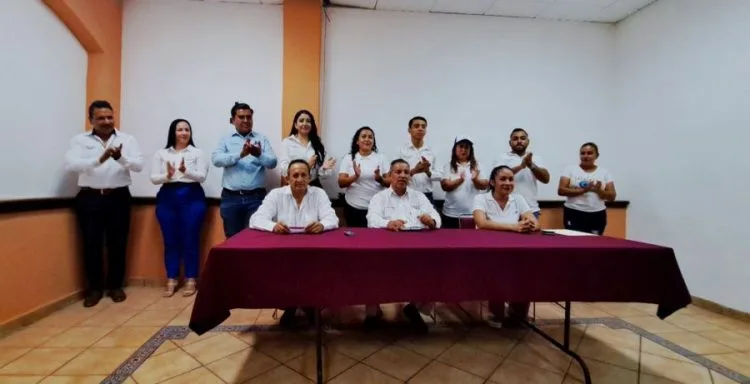 El Partido Michoacán Primero, Postuló Candidatos A Presidente Y Diputado; Cce 22 El Voto Es Secreto, Pero Por El Prd No Voy A Votar: Toño Navarrete