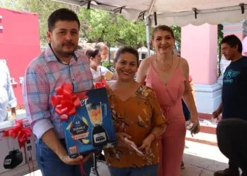 Premian A Ciudadanos Cumplidos Con El Pago Del Impuesto Predial