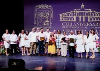 En Apatzingán, Se Incendia Abarrotera Morelia