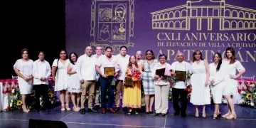 En Apatzingán, Se Incendia Abarrotera Morelia