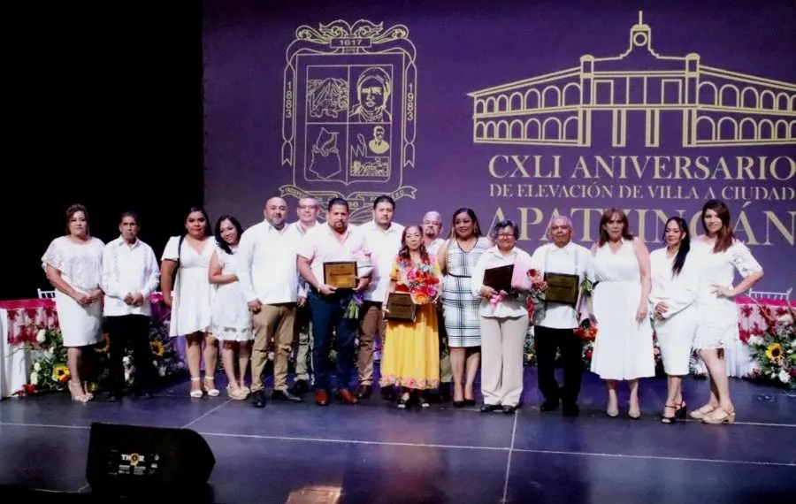 Reconocen A Talentos De Apatzingán