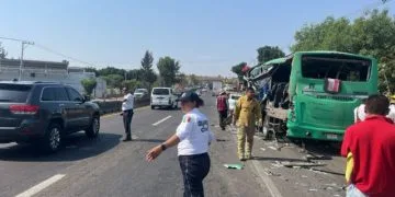 Tiran Cadáver Maniatado Y Embolsado  En La Tamarindera De Apatzingán