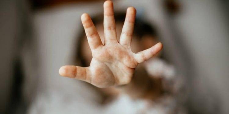 En Morelia, detienen a mujer que permitió que su pareja sentimental violara a su hija de 15 años