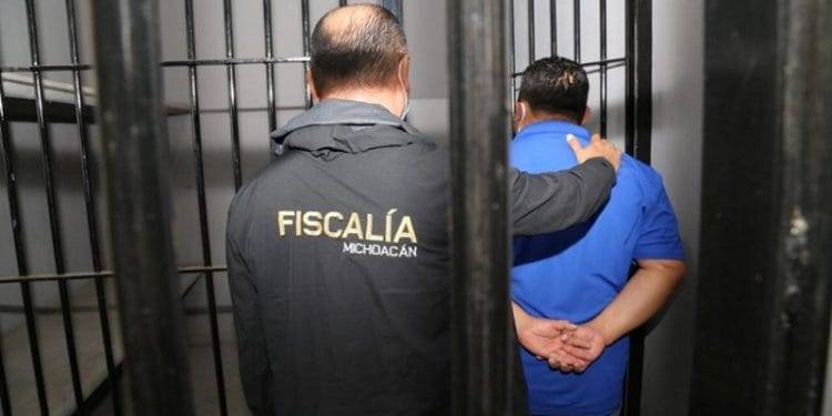 Fiscalía de Michoacán logra vincular a proceso a presunto feminicida por intentar asesinar a mujer durante navidad 1 En Cateo en Pinzándaro: confiscan armas, cargadores, vehículos robados