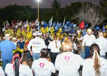 Vamos a fortalecer el cuerpo policiaco de Apatzingán, con equipamiento y capacitación constante: Fanny Arreola