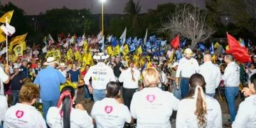 Vamos A Fortalecer El Cuerpo Policiaco De Apatzingán, Con Equipamiento Y Capacitación Constante: Fanny Arreola