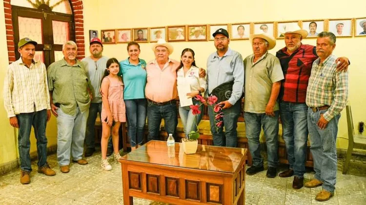 Blanca Álvarez Se Compromete Con Sector Ganadero 20 Blanca Álvarez Se Compromete Con Sector Ganadero