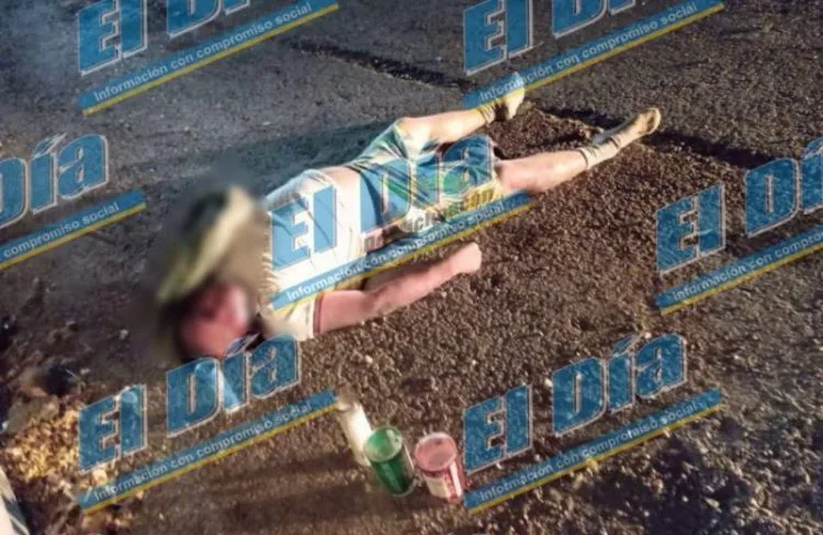 Abandonan El Cuarto Ejecutado Del Mes, Bajo El Puente De San Antonio La Labor En Apatzingán 21 Culpables Federico Manuel M., Y Alejandro Uriel R., Del Homicidio De Un Policía De Investigación, Ocurrido En 2021