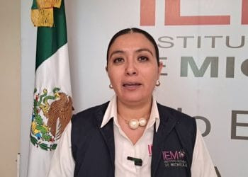 Previa a la Jornada Electoral Carol Arellano Consejera del IEM, realiza visita al Comité Distrital 23 de Apatzingán
