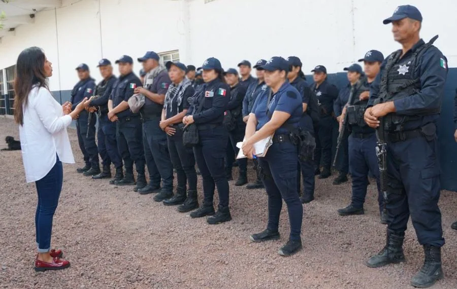 Fanny Polis Apatzingan 3 - El Día De Michoacán