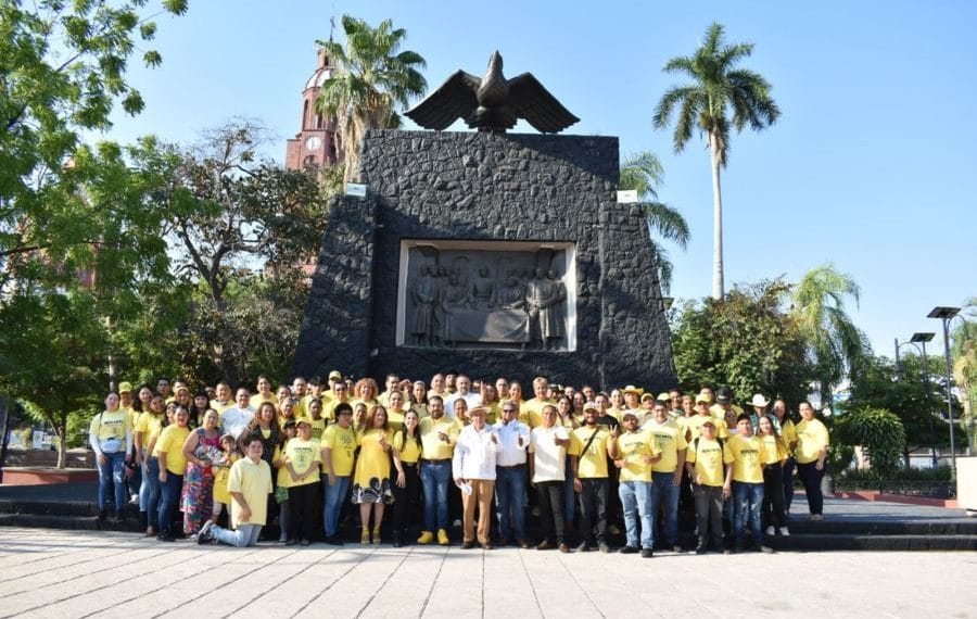Huacus Blanca aniversario PRD | El Día de Michoacán