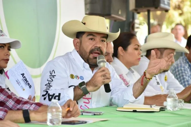 No Daremos Marcha Atrás Para Recuperar A Apatzingán Y La Región: Paco Huacus