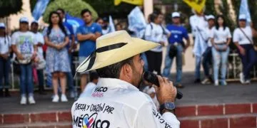 Paco Huacus Refrenda Su Compromiso Con El Desarrollo De Peribán Y Tepalcatepec 23 Corre Papel Y Tinta Para Michoacán: Inicia Impresión De Boletas Para El 2 De Junio