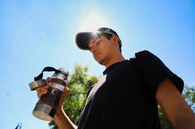 ¡Toma Precauciones! Segunda Onda De Calor Prevalecerá Hasta El 11 De Mayo 19 Segunda Onda De Calor Prevalecera Hasta El 11 De Mayo