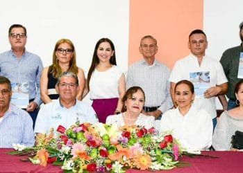 Roban Cinco Camionetas De «Madrina» En La Autopista Siglo Xxi