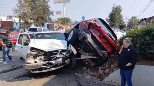 Aparatoso Choque En Morelia