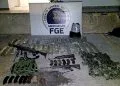 Asegura En Cateo Fge 3 Rifles De Asalto, Cargadores, Cartuchos Y Narcóticos En La Colonia Paraíso De Apatzingán