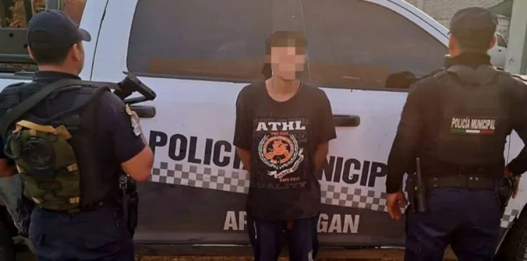 Detienen &Quot;Al Gama&Quot; Quien Macheteo A Su Pareja Por Celos En El Varillero De Apatzingán 19 Aseguran 2 Vehículos Y Un Chasis Con Reporte De Robo Y Alteraciones En Sus Medios De Identificación