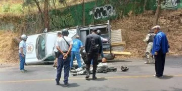 Felicita Fanny Arreola A Las Madres De Apatzingán; Su Compromiso Es Con Ellas