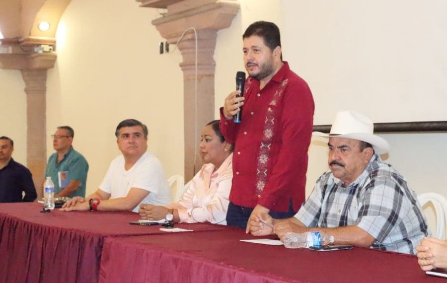 Con transparencia vamos a concluir la administracion Jose Abarca 1 | El Día de Michoacán