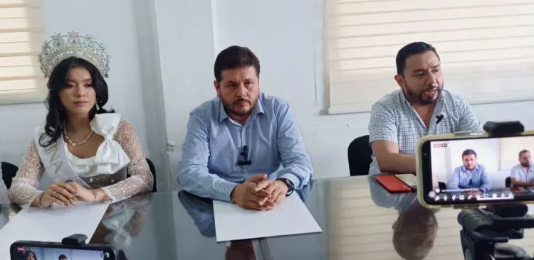 En Apatzingán, Presentan Convocatoria Para Reina Octubrina 2024 21 En Tancítaro, Asesinan A Despachadores Y Asaltan Gasolinera